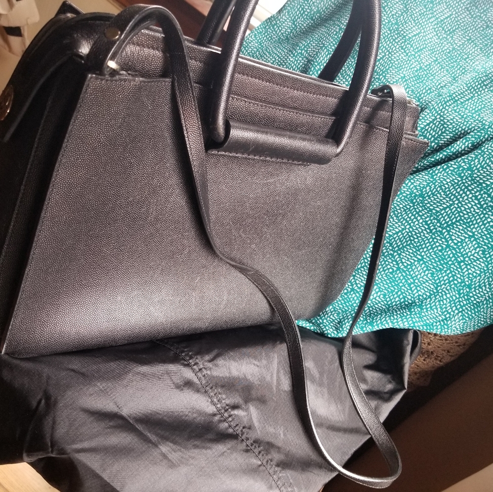 THE ROW Leather Classic Handle Tote - Picture 12 of 13